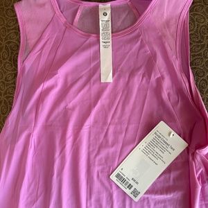 NWT Lululemon Cropped Sculpt Tank Size 6 Pink